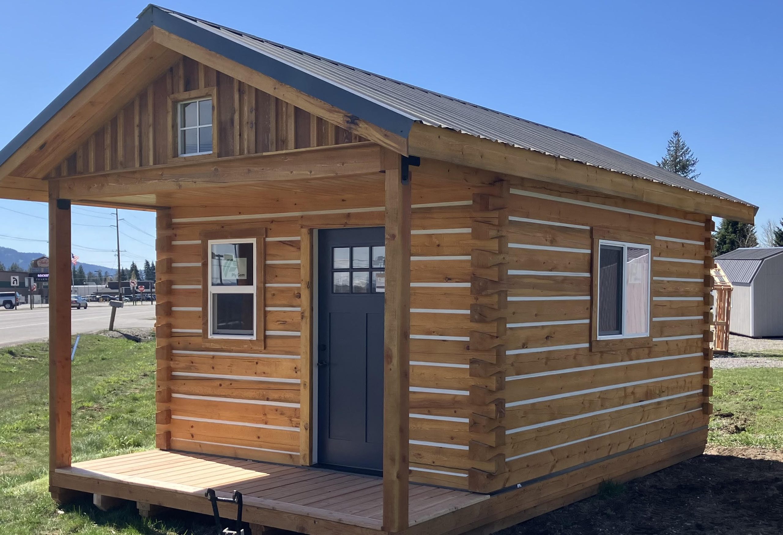 Pleasant Valley portable cabin front view