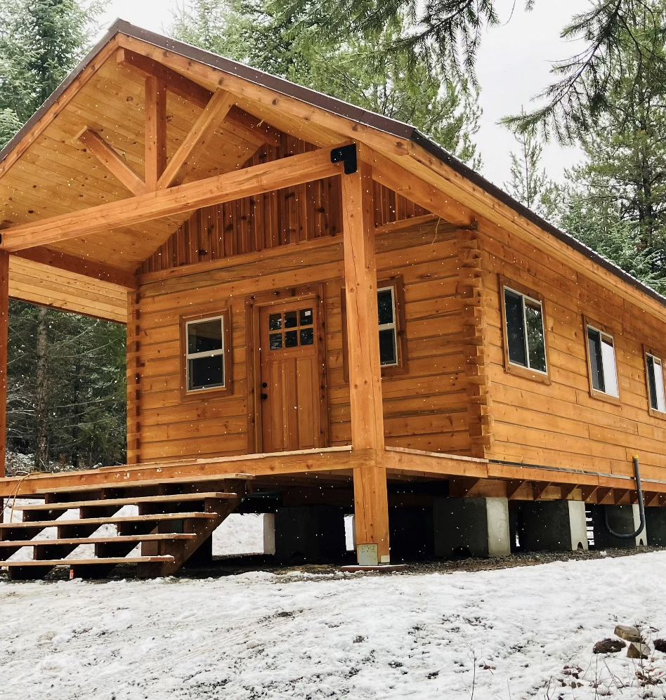 The Snow Creek dovetail notch log cabin kit